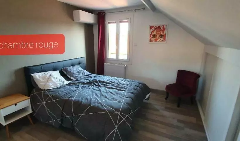 Agréable Villa Pour 8 Personnes