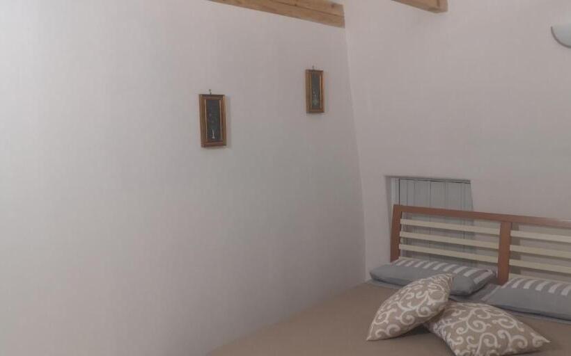 צימר Cummersa Dell Alba