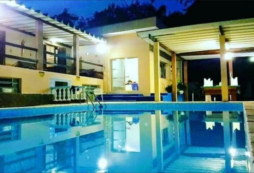 Chácara Em Guararema Brasil