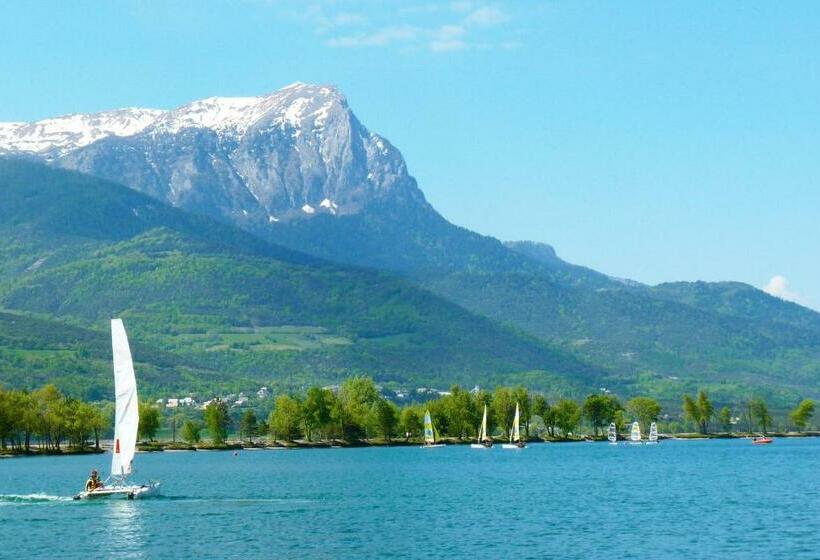 Embrun Superbe Appartement Classé 3 étoiles Tout équipé Avec Vue Sur Montagnes