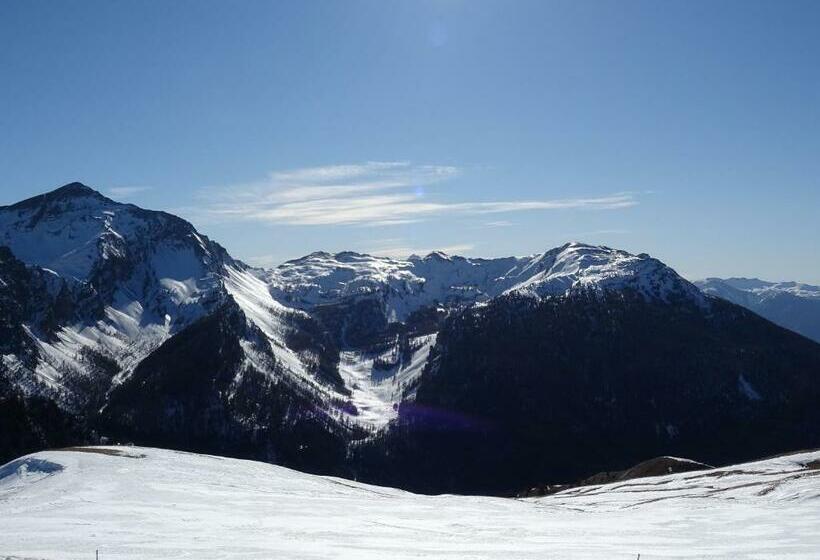 Embrun Superbe Appartement Classé 3 étoiles Tout équipé Avec Vue Sur Montagnes