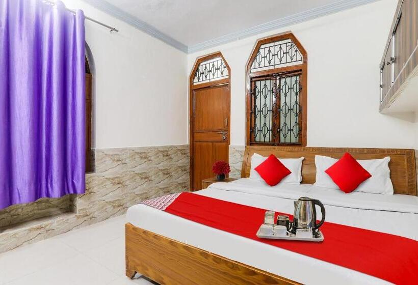 Flagship Hotel Venus