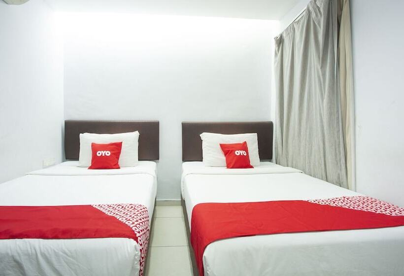 בית מלון כפרי Oyo 90624 Thank Q Inn 4