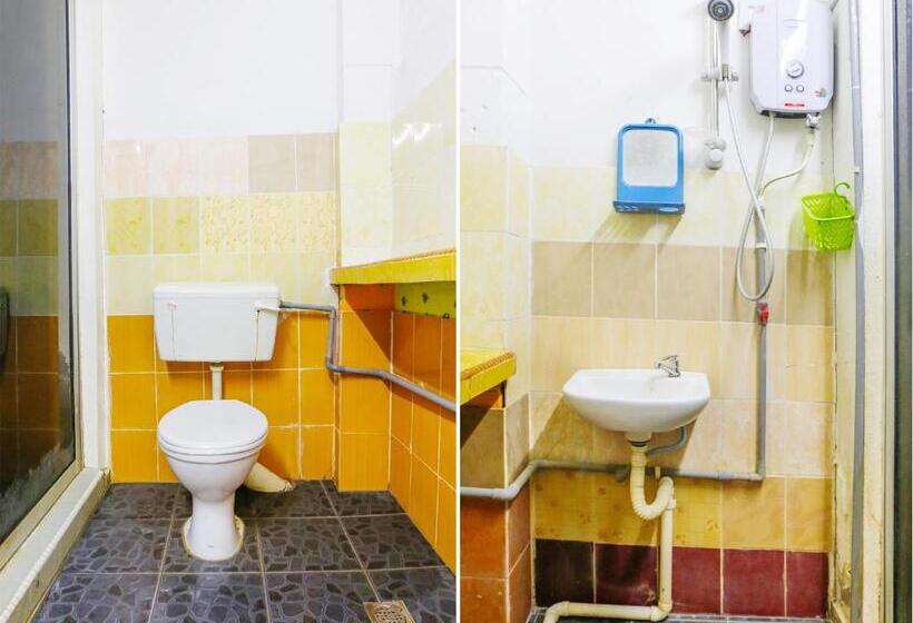 בית מלון כפרי Oyo 90624 Thank Q Inn 4