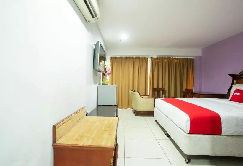 هتل Oyo 90624 Thank Q Inn 4