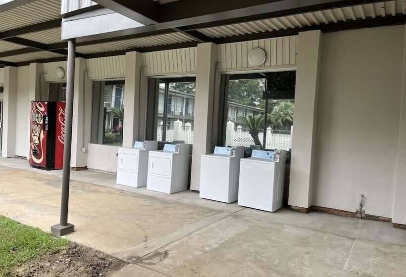 호텔 Studio 6 Bay Minette, Al