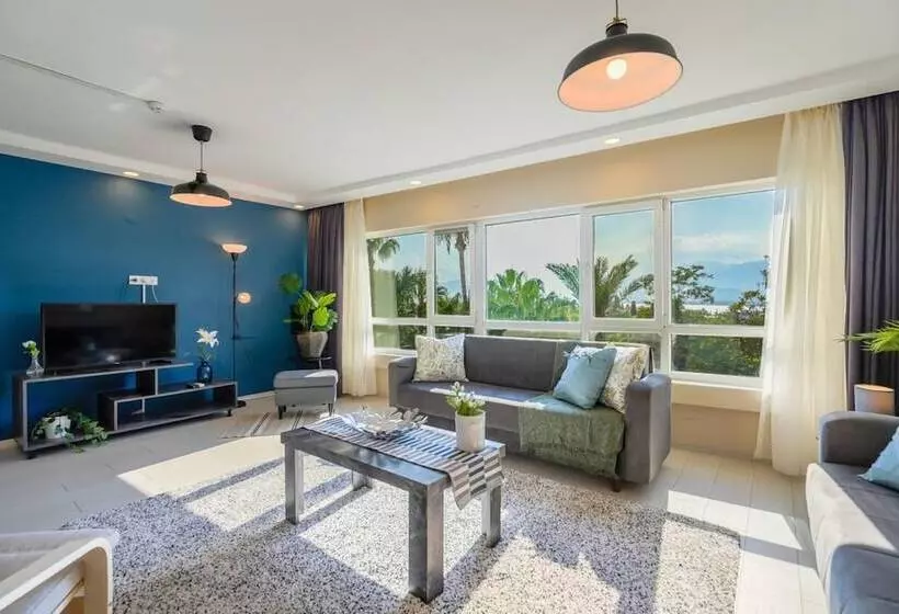 Missafir Stylish Flat Near Hadrian S Gate