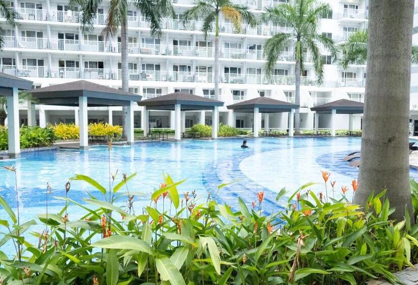 Smj Accommodations Shell Residences By Ann With Pull Out Bed