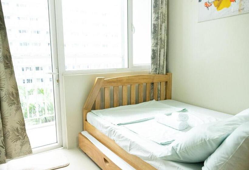 Smj Accommodations Shell Residences By Ann With Pull Out Bed