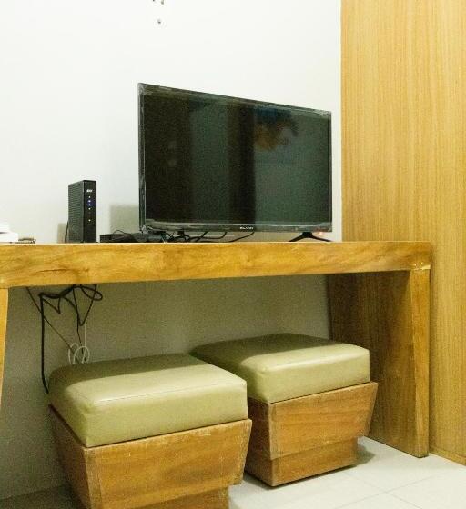 Smj Accommodations Shell Residences By Ann With Pull Out Bed