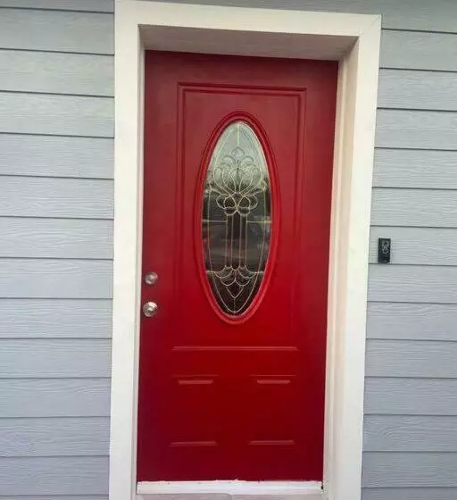 Airy 1 Bedroom Apartment 3 Minutes From Downtown