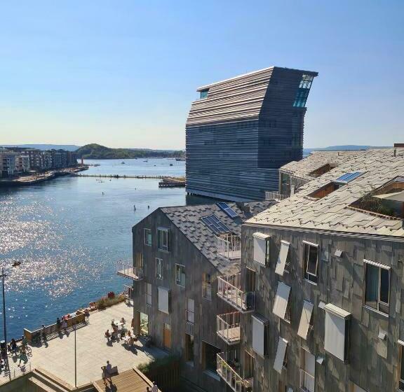 Fully Serviced Apartment With Spectacular Views Towards The Munch Museum