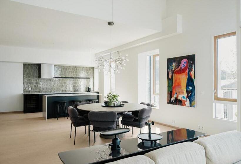 Fully Serviced Apartment With Spectacular Views Towards The Munch Museum