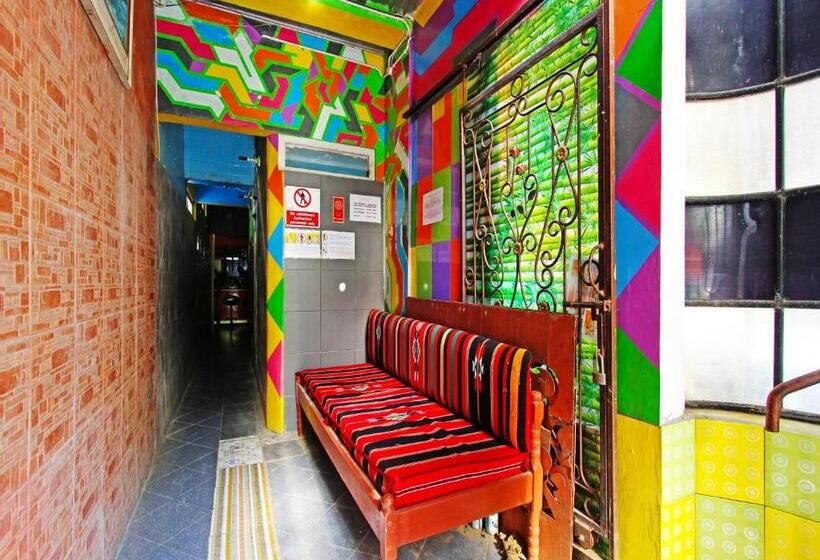 בית מלון כפרי Oyo 91601 Pelemkecut Double Degree Syariah