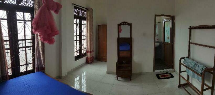 Lanka Hotel&restoran