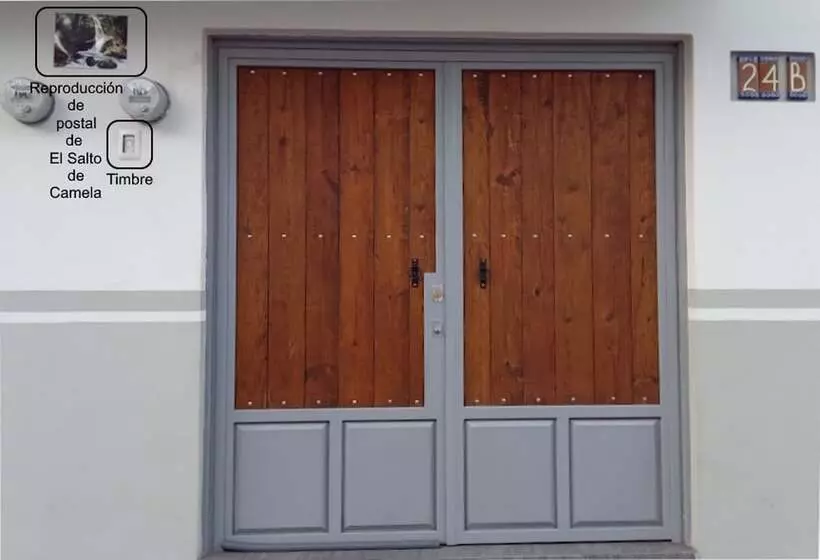 Majatalo El Salto De Camela Hostal