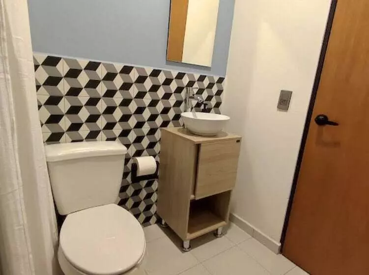 Majatalo El Salto De Camela Hostal