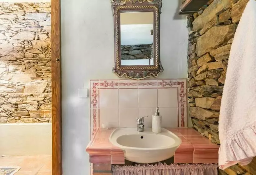 R3 Service   Quinta Da Melroa   Mountain Villa