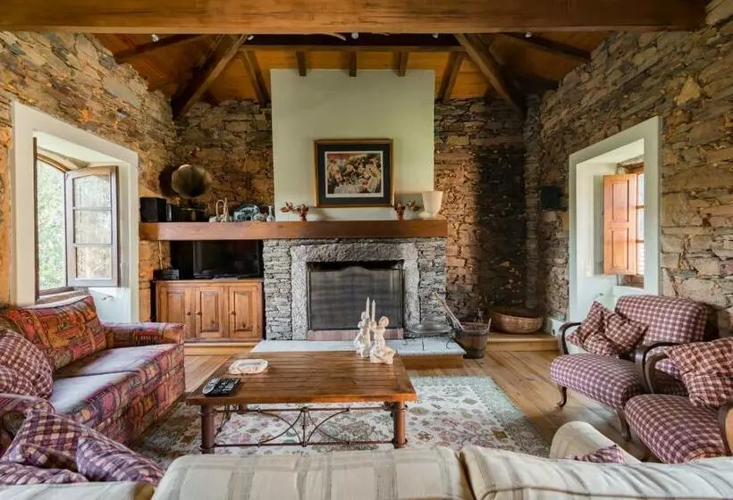 R3 Service   Quinta Da Melroa   Mountain Villa