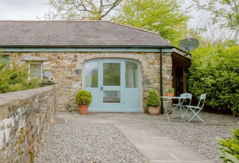 The Cow Shed Luxury Barn Moments From Narberth