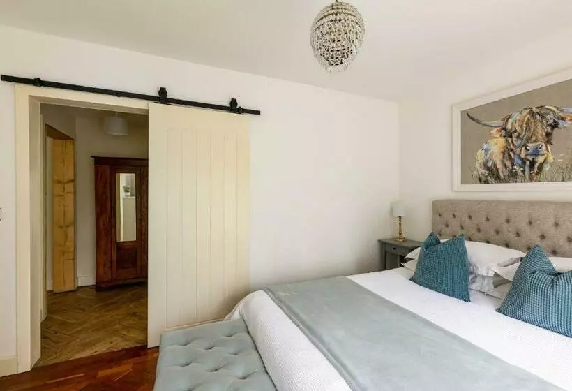 The Cow Shed Luxury Barn Moments From Narberth