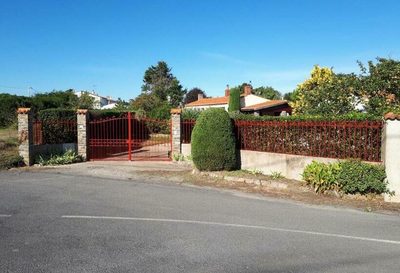 مبيت وإفطار Chez Daniel & Catherine