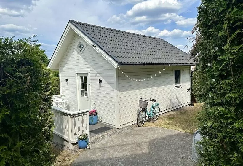 Aamiaismajoitus (B&B) Pensionat Prinshöjden   Home