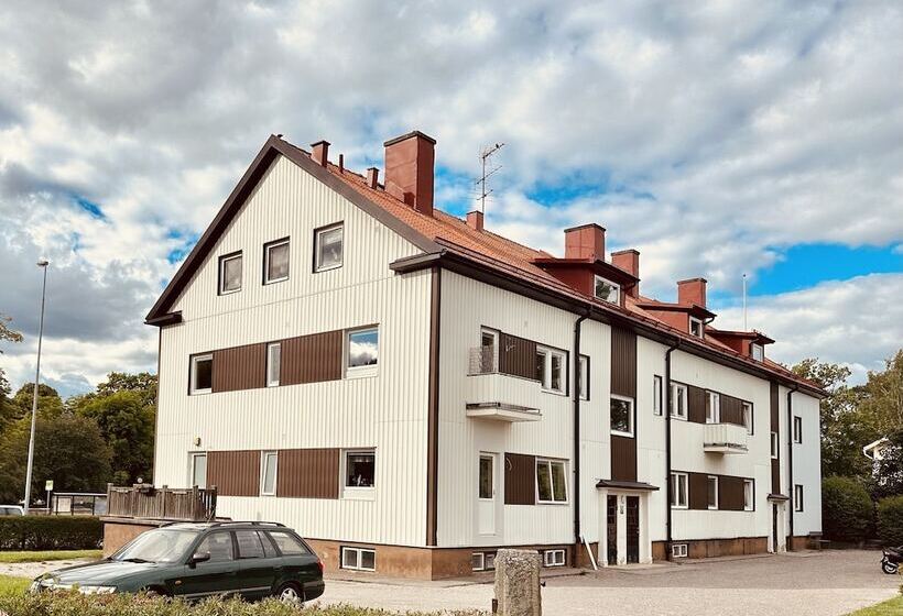 تختخواب و صبحانه Pensionat Prinshöjden Home