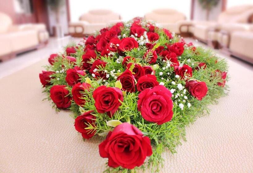 Hotel Athirappilly Residency Chalakudy