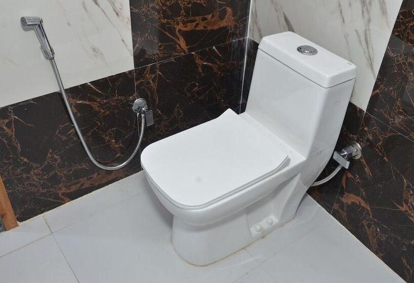 בית מלון כפרי Blue Bell Rishikesh