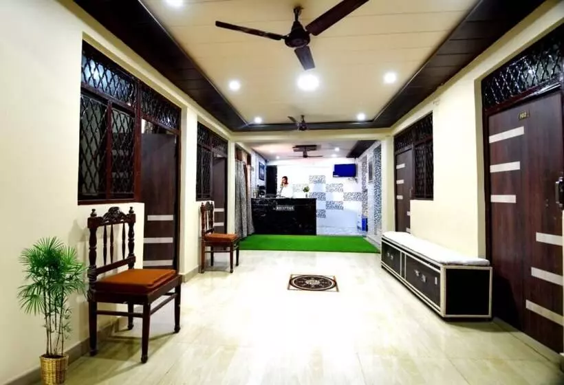 ホテル Goroomgo Royal Agrawal Palace Agra