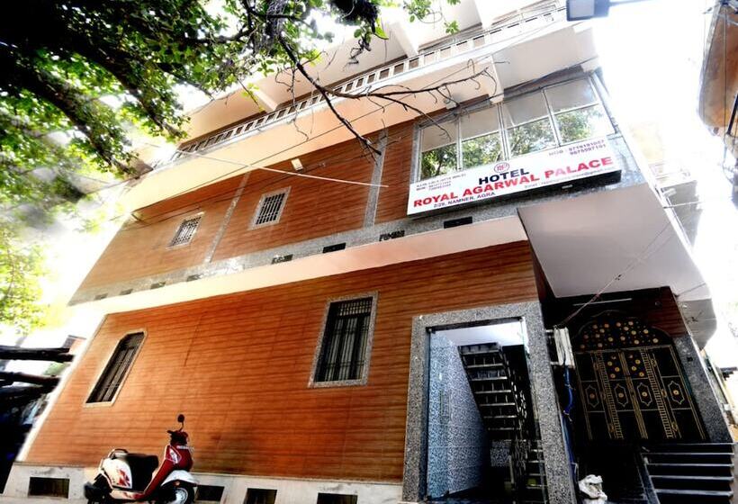 ホテル Goroomgo Royal Agrawal Palace Agra