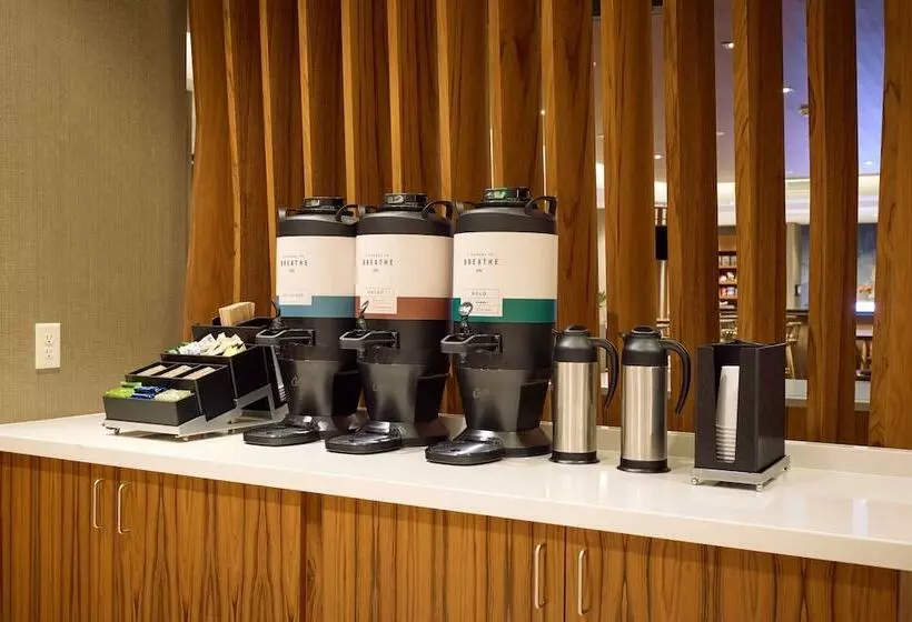 ホテル Springhill Suites By Marriott Medford Airport