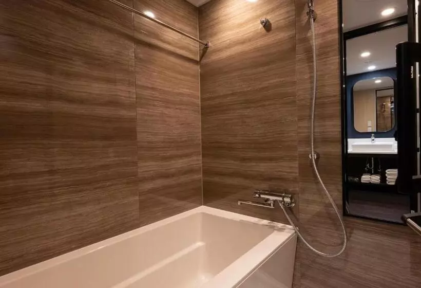 Mimaru Osaka Shinsaibashi North