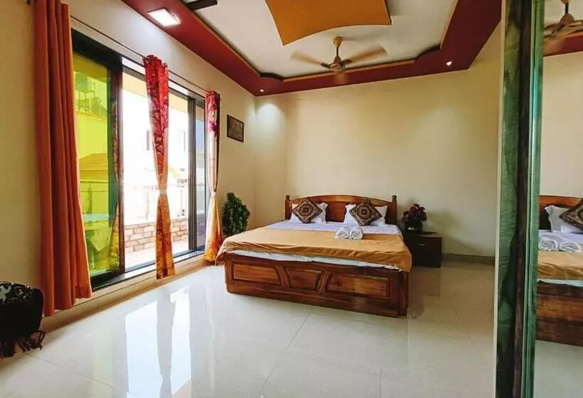 پانسیون Diamond Cottage