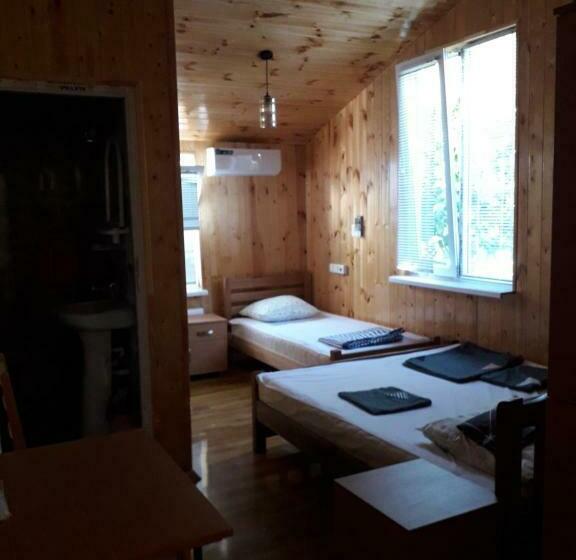 پانسیون L  Amitié