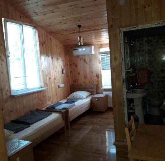 پانسیون L  Amitié