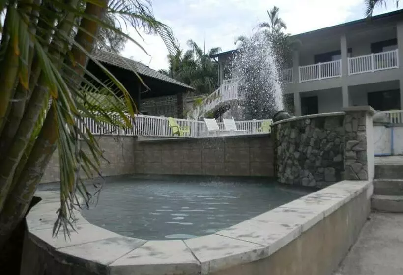 Majatalo Peace Cottages Uvongo