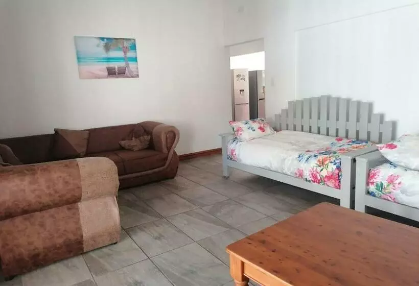 Majatalo Peace Cottages Uvongo