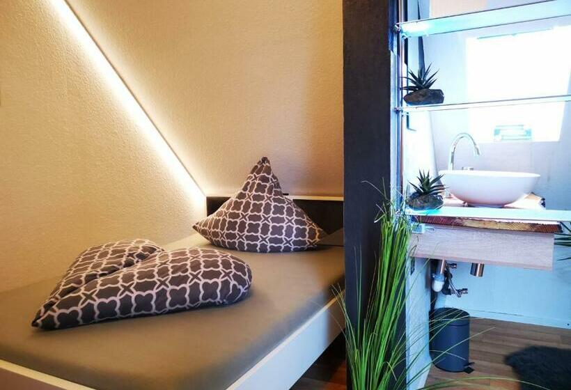 Hospedaria Apartment 96