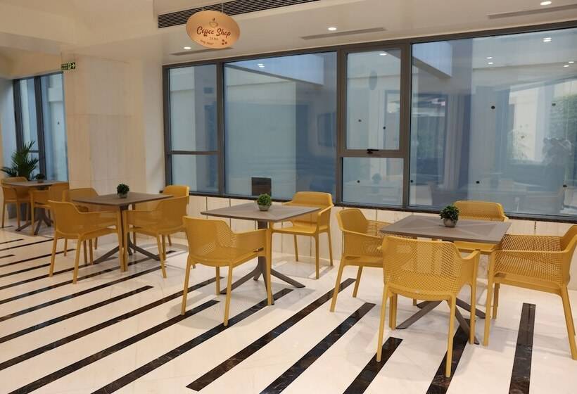 בית מלון כפרי Aj Grand