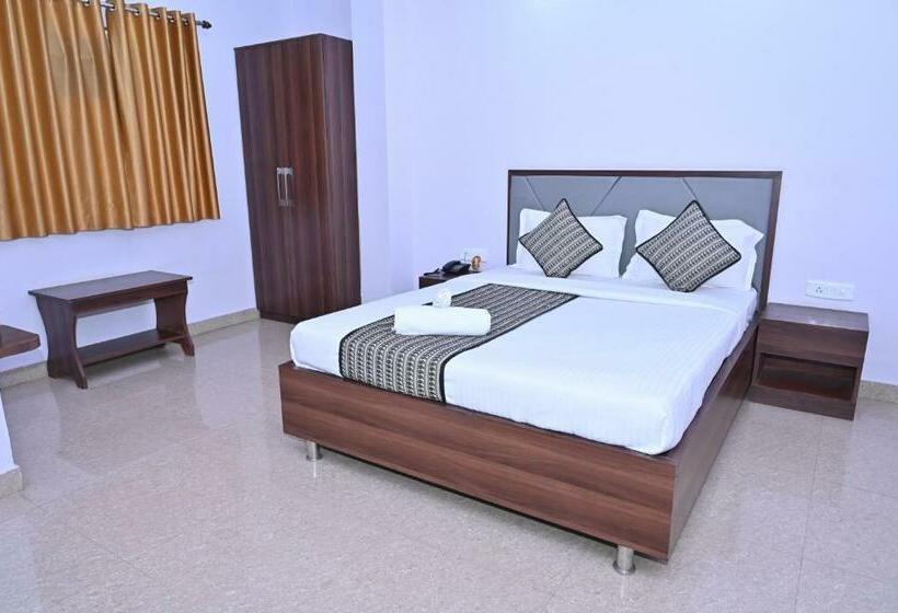 فندق Stone Park By Wb Inn