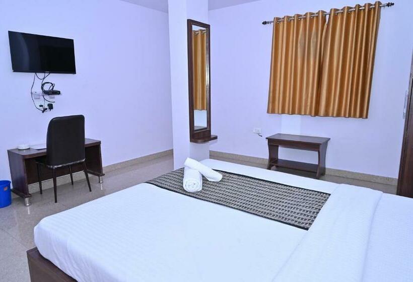 فندق Stone Park By Wb Inn