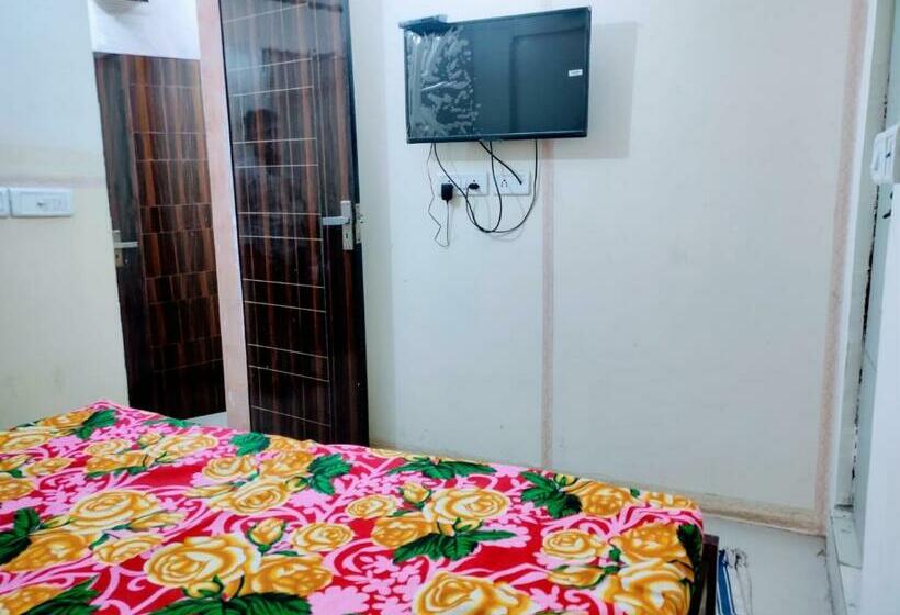 ホテル Viraz By Wb Inn