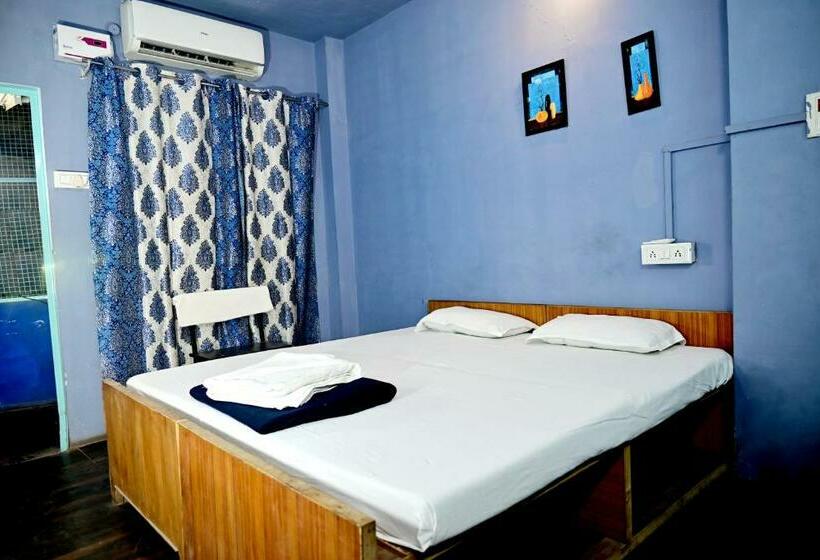 Pension (Hôtel basse catégorie) Banaras Rest House