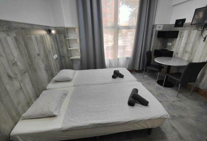 膳宿费 ріаza Lfach