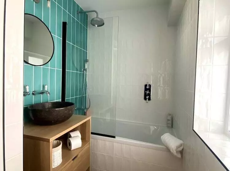 Stunning Beach House At Southsea, Portsmouth