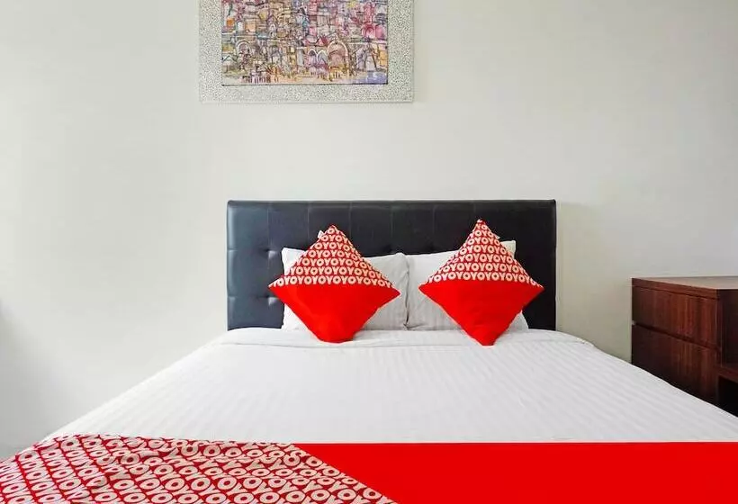 Hotelli Oyo 91593 San San Rooms Apartment Gunung Putri Square