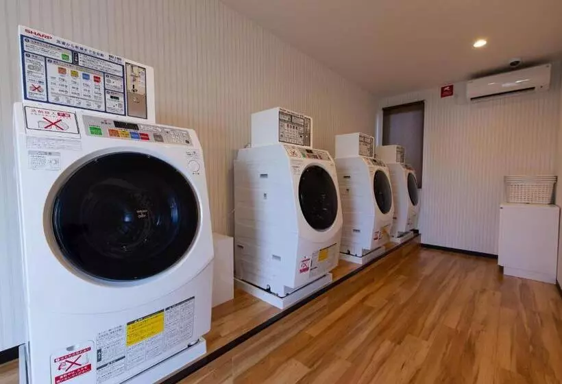 Hotelli R9 The Yard Ube