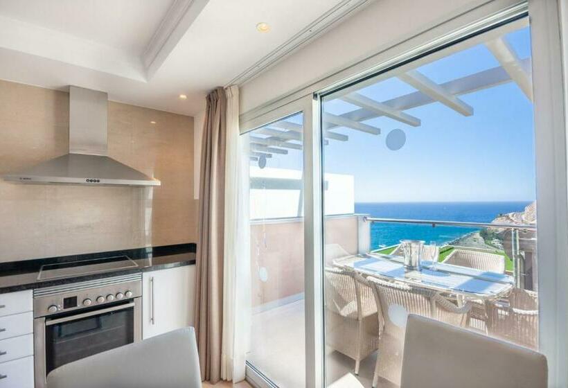 Luxury Penthouse, Panoramic Sea View